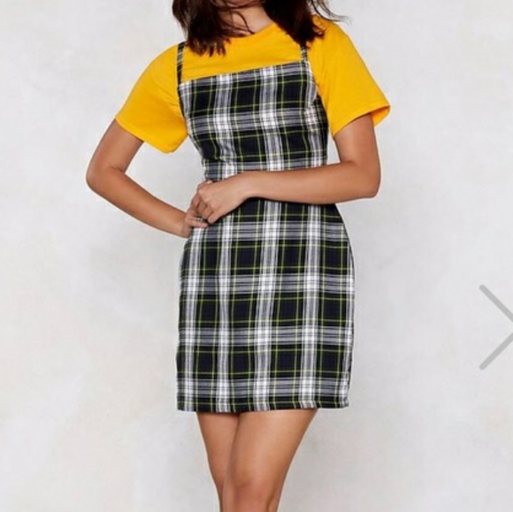 Nasty Gal Dresses & Skirts - New Nasty Gal Sz 6 Dionne Green Plaid Dress